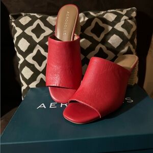 9.5M Aerosoles Red Leather slides, New W/O tags.